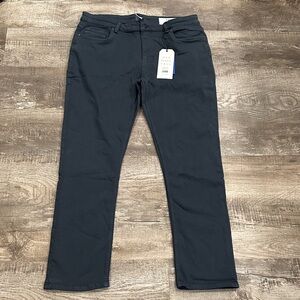TPJ Men's Size 38 x 32  Dark Jeans‎